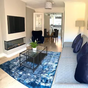  Holiday home Corstorphine Townhouse: Spacious Near Murrayfield With Garden