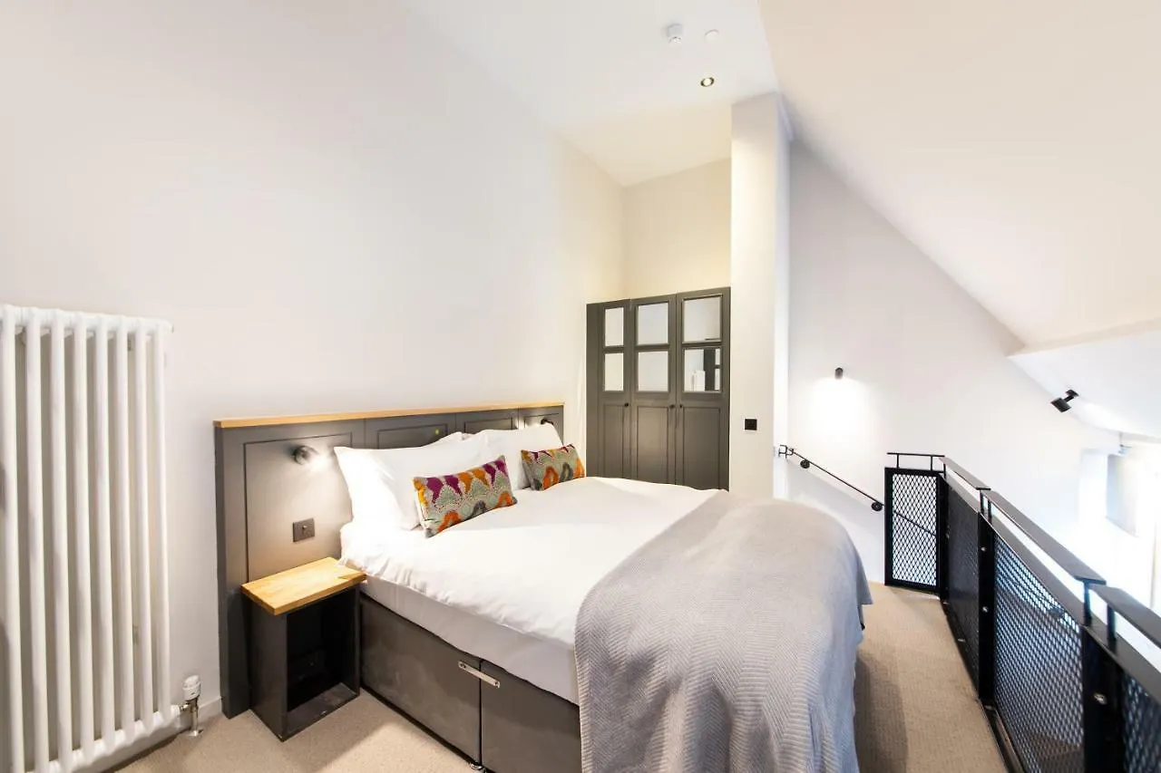 Linton Collection - Blackfriars Lofts Edinburgh Daire
