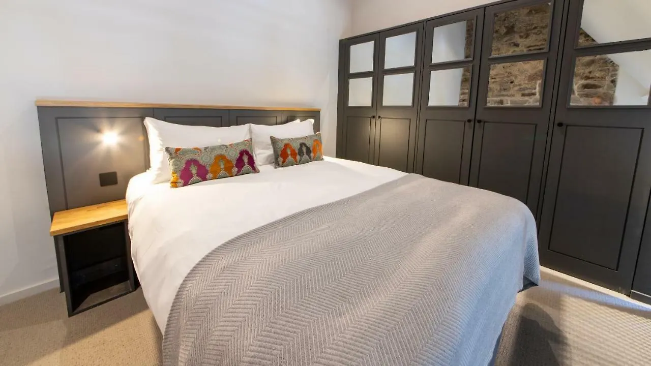 Apartment Linton Collection - Blackfriars Lofts Edinburgh